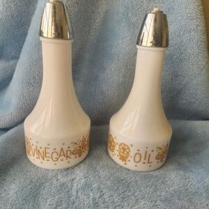 Rare Vintage Gemco Oil and Vinegar set